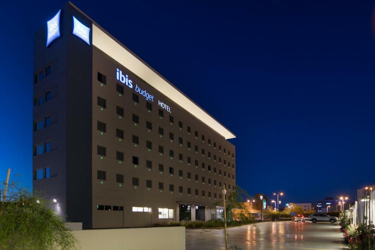Ibis Budget Calama Exterior foto
