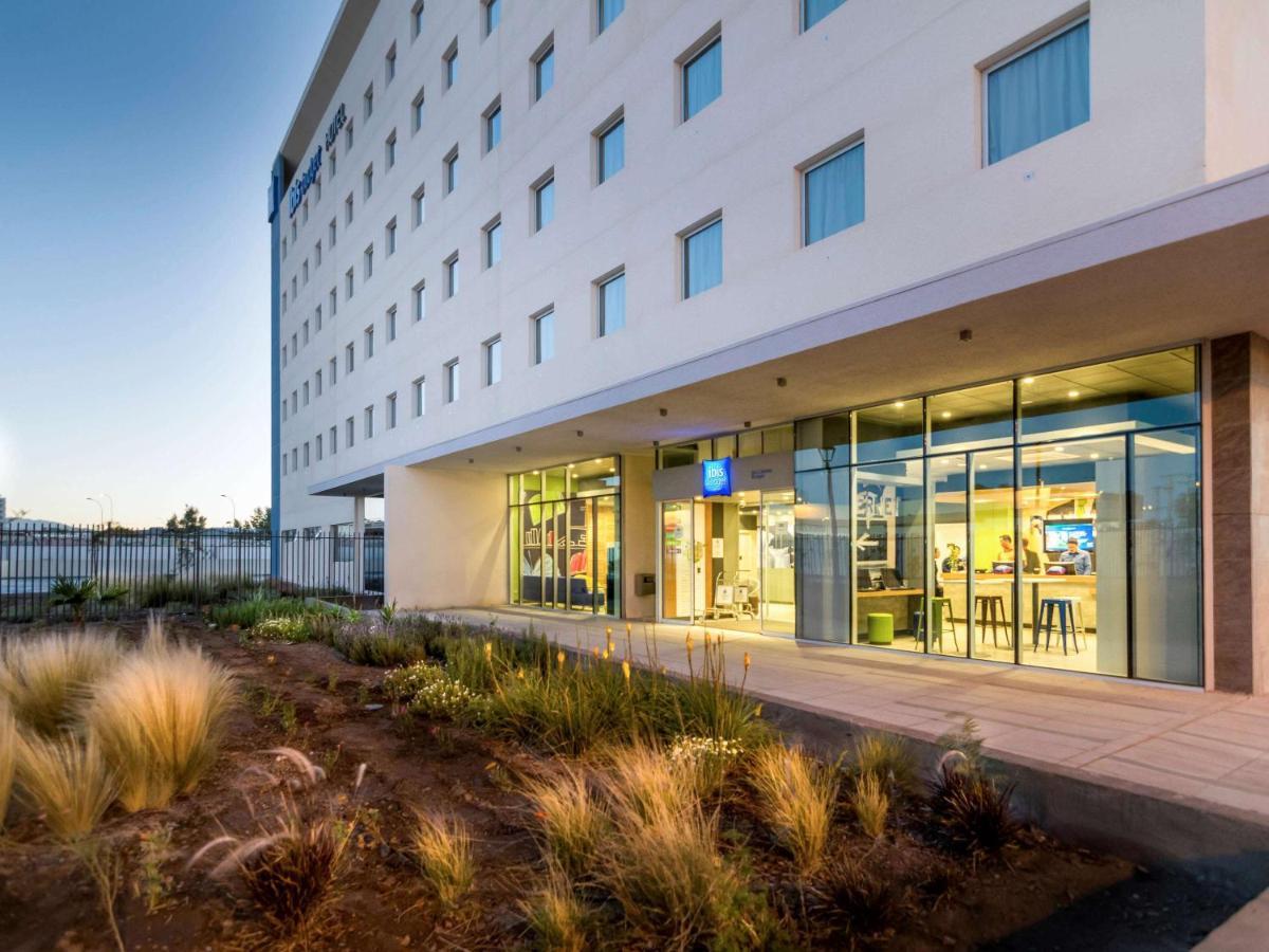 Ibis Budget Calama Exterior foto